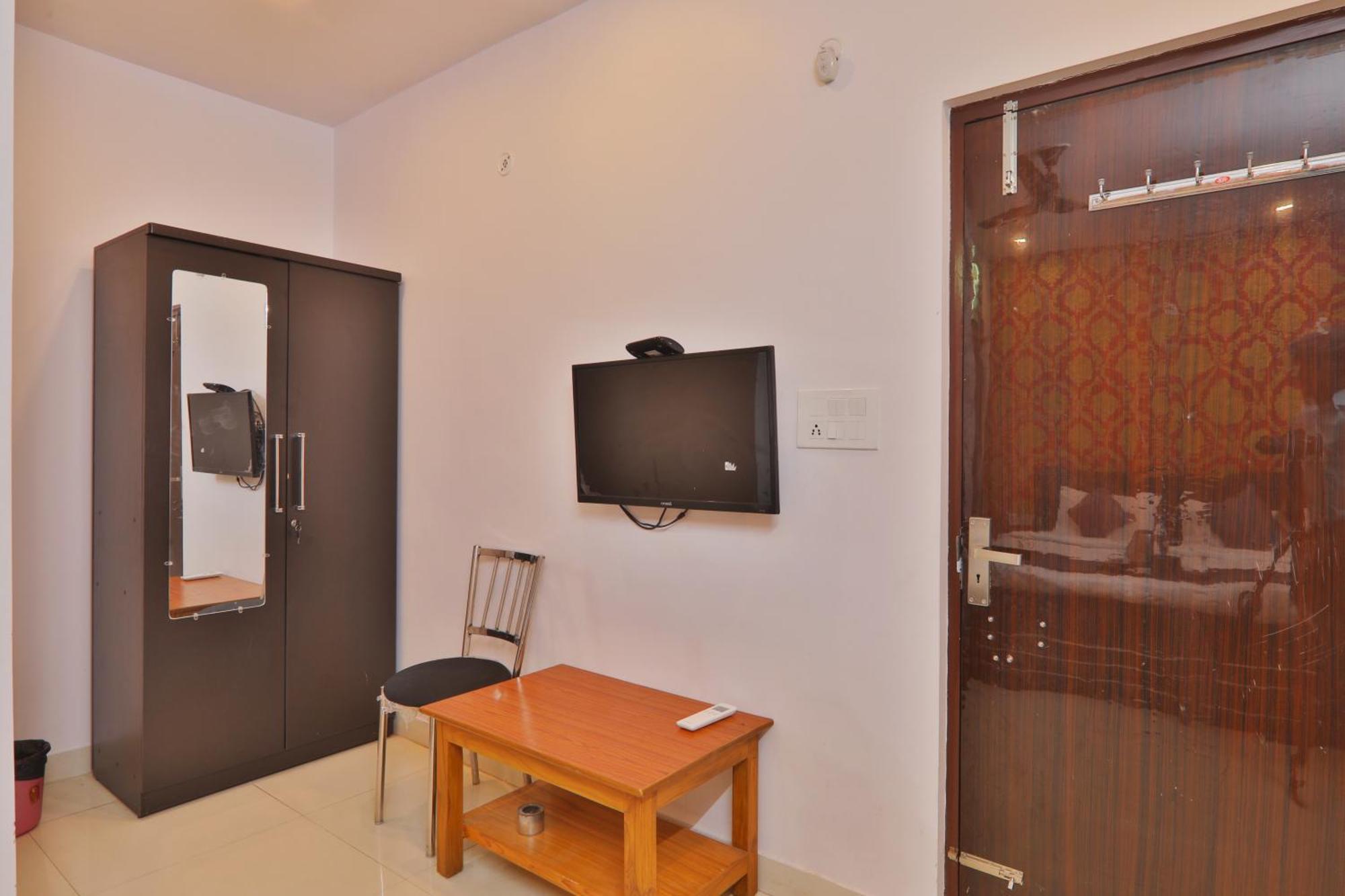 Divine Glory Hotel Lucknow Exterior foto